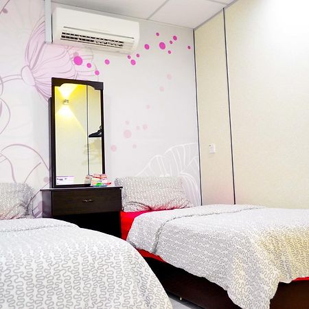 Branded Hotel Malacca Екстер'єр фото